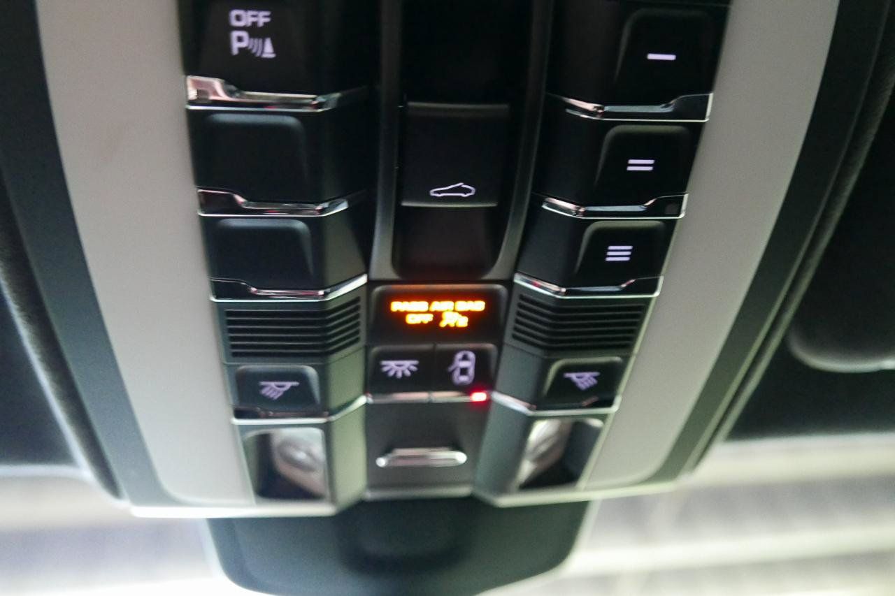 Used 2012 Porsche Panamera Turbo S AWD/4WD image 14