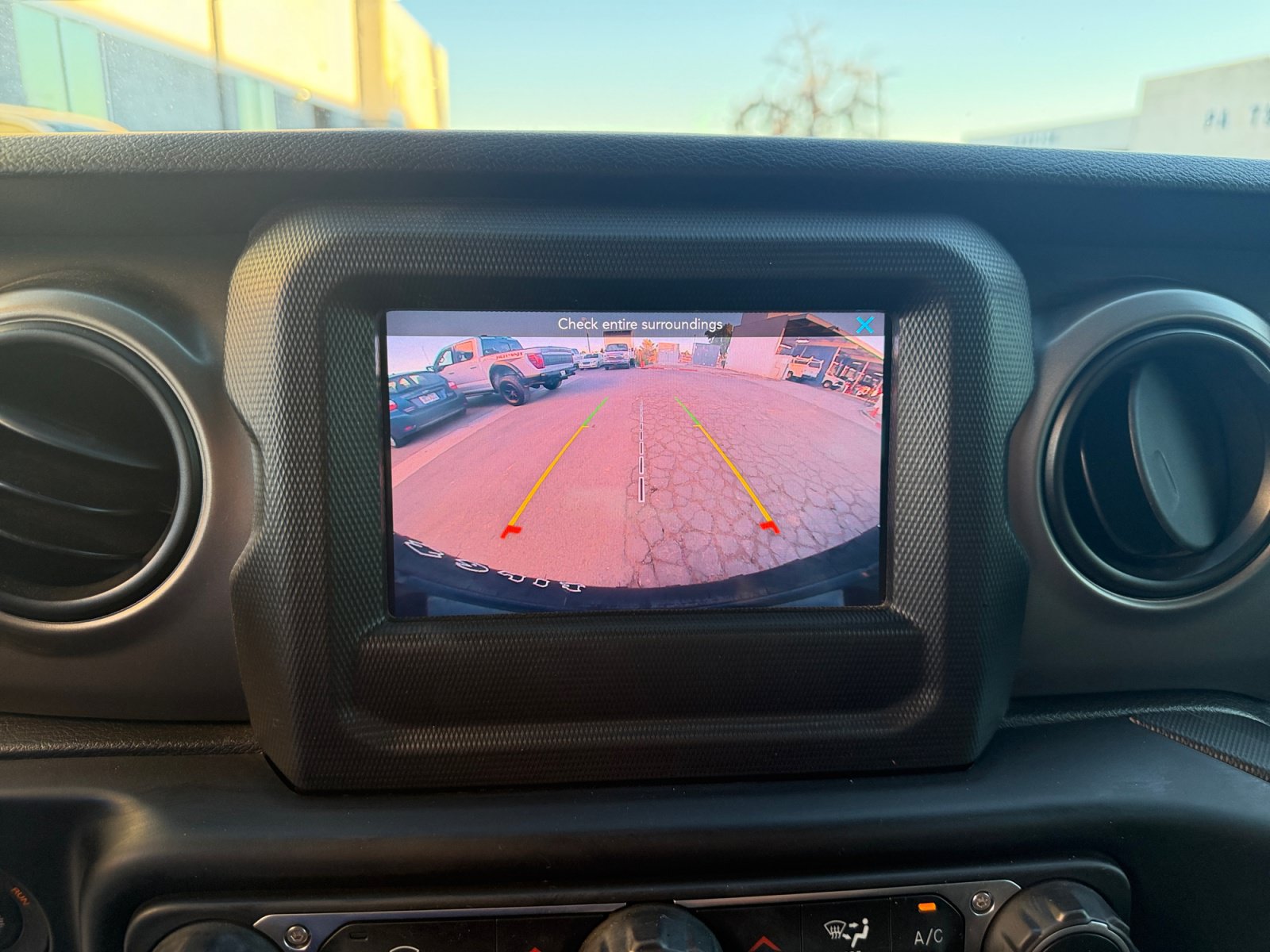 Used 2021 Jeep Wrangler Unlimited Sport AWD/4WD image 23