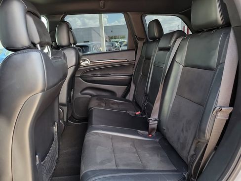 Used 2020 Jeep Grand Cherokee Altitude RWD image 19
