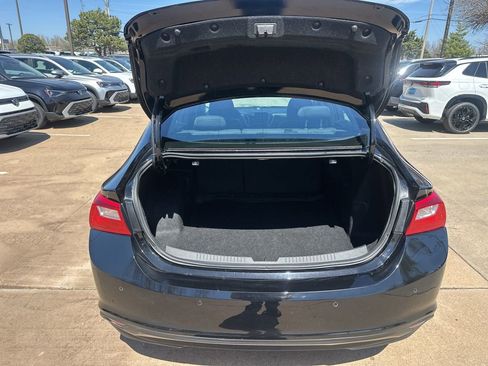 Used 2024 Chevrolet Malibu LT FWD image 16
