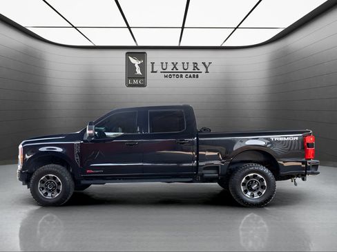 Used 2024 Ford F350 Lariat w/ Lariat Ultimate Package AWD/4WD image 5