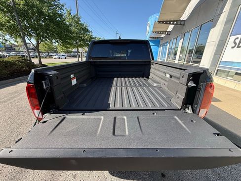 Used 2024 Honda Ridgeline Black Edition image 35