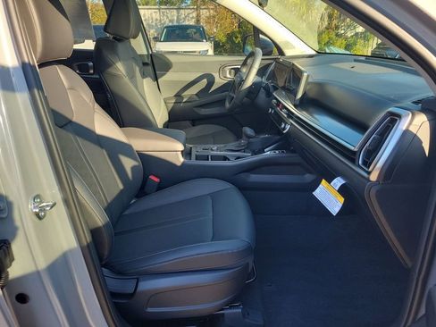 New 2026 Kia Sorento S image 7