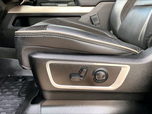 Used 2022 RAM 1500 Laramie AWD/4WD image 24