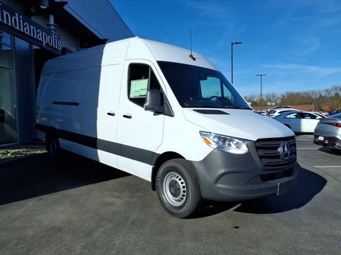 New 2026 Mercedes-Benz Sprinter 2500 image 7