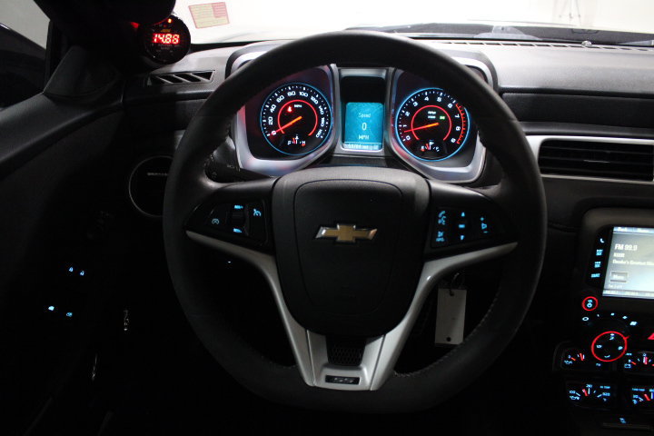 Used 2014 Chevrolet Camaro SS w/ RS Package RWD image 27