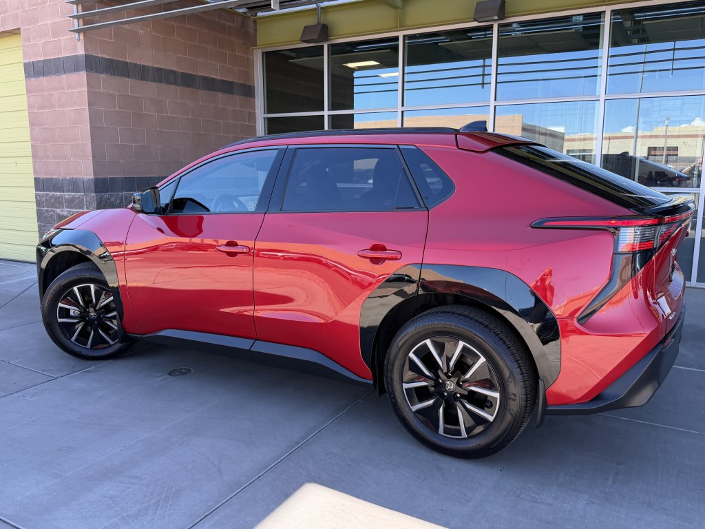 Used 2026 Toyota bZ FWD image 5