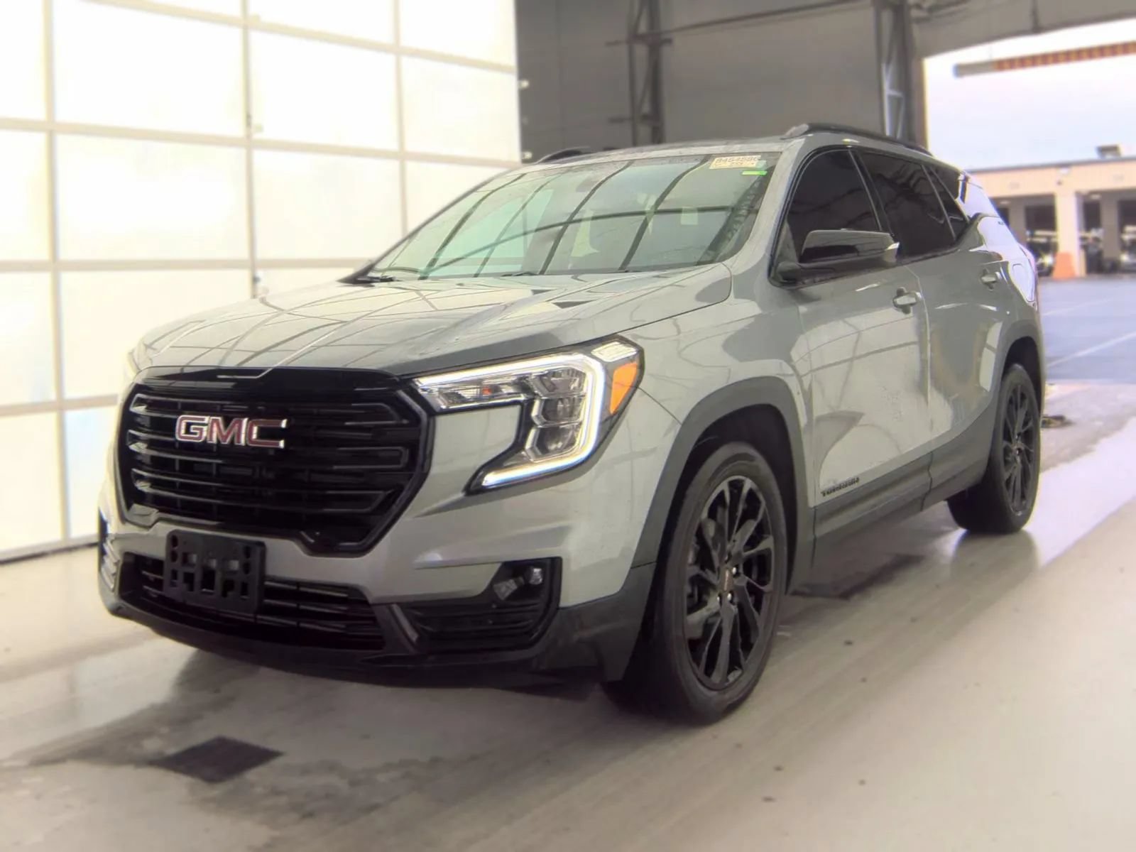Used 2023 GMC Terrain SLT w/ Elevation Edition AWD/4WD image 1