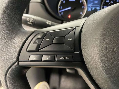 New 2025 Nissan Versa S w/ Trunk Package image 19