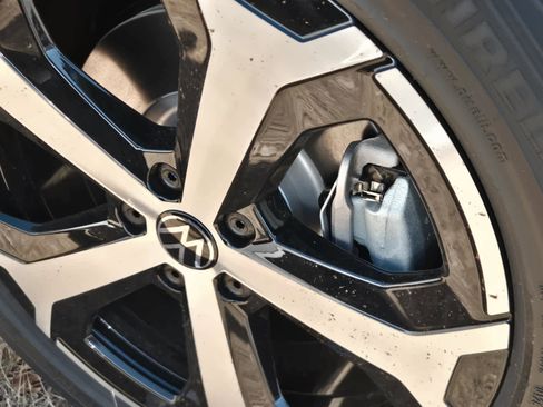 New 2026 Volkswagen Tiguan SE AWD/4WD image 6
