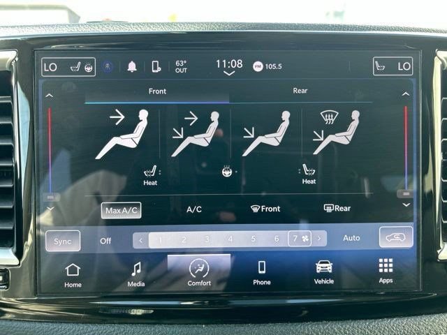Used 2023 Chrysler Pacifica Touring-L FWD image 25