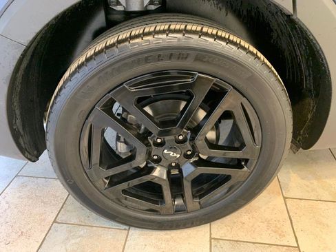 Used 2024 Kia Telluride SX X-Line AWD/4WD image 13