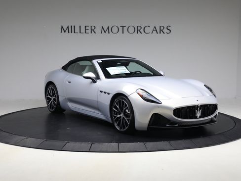 New 2026 Maserati GranCabrio Modena image 17