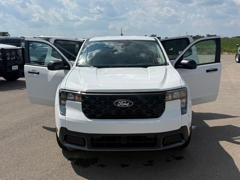 New 2025 Ford Maverick XLT image 22