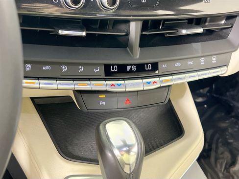 Used 2020 Cadillac CT4 Premium Luxury RWD image 15