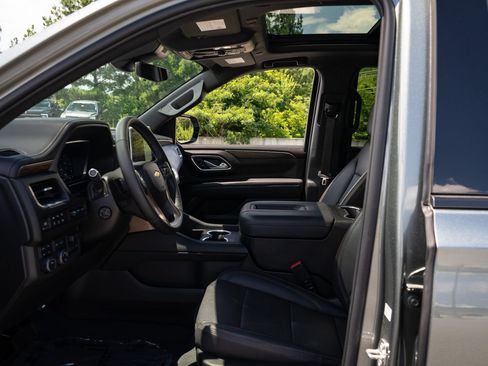 Used 2023 Chevrolet Tahoe High Country w/ Max Trailering Package AWD/4WD image 14