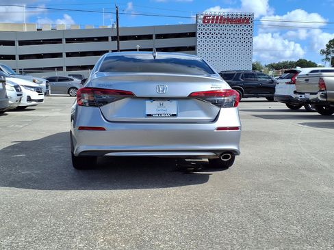 Used 2023 Honda Civic Sport image 24