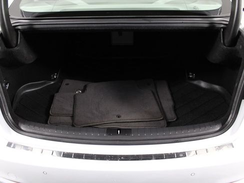 Used 2018 Genesis G80 3.8 w/ Option Group 02 RWD image 16