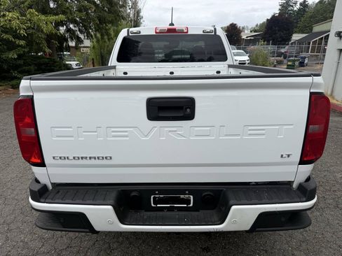 Used 2022 Chevrolet Colorado LT w/ Fleet Safety Package AWD/4WD image 5