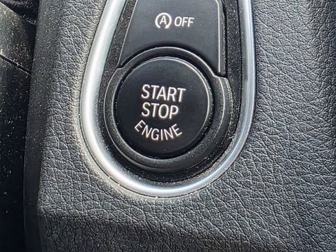 Used 2016 BMW 320i xDrive Sedan image 18