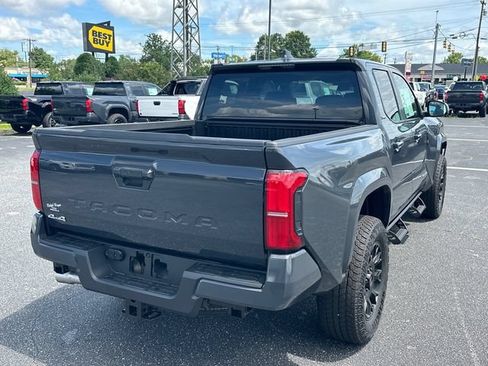 Used 2026 Toyota Tacoma SR5 AWD/4WD image 3