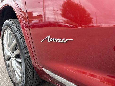 Used 2026 Buick Enclave Avenir AWD/4WD image 12