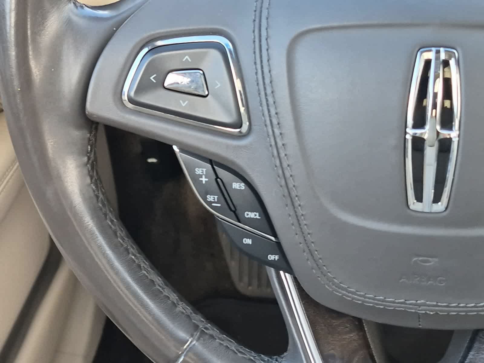 Used 2017 Lincoln MKZ Select FWD image 25