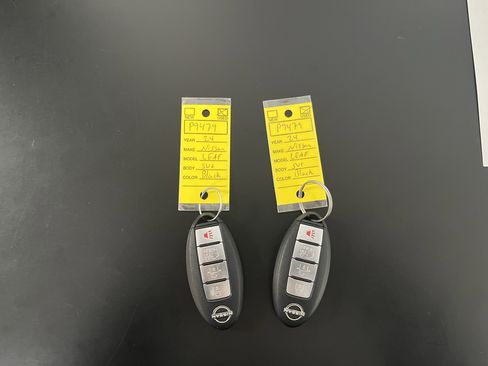 Certified 2024 Nissan Leaf SV Plus image 12