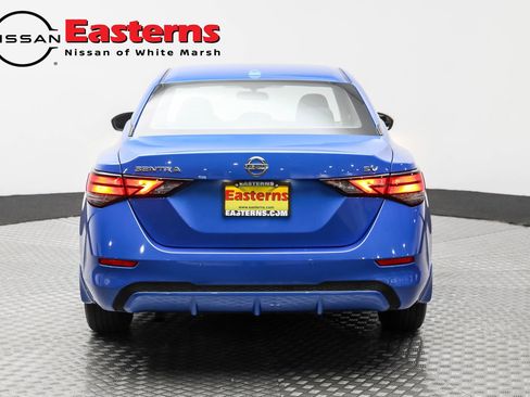 Used 2022 Nissan Sentra SV FWD image 6
