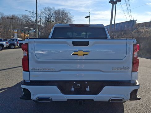Certified 2026 Chevrolet Silverado 1500 High Country image 5