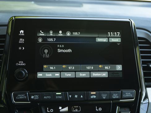 Used 2024 Honda Odyssey EX-L image 30