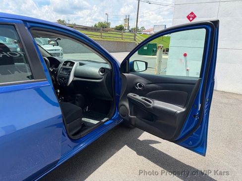 Used 2017 Nissan Versa SV FWD image 15
