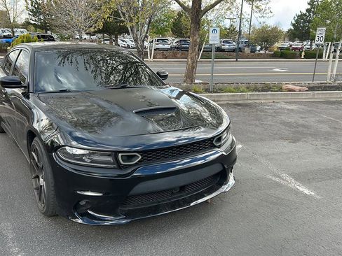 Used 2017 Dodge Charger R/T image 7
