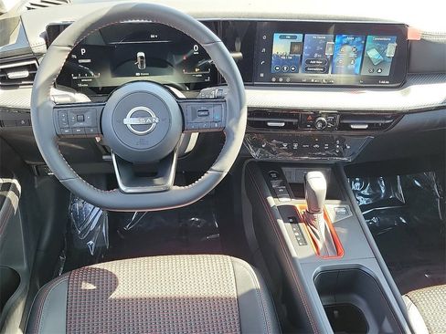 New 2026 Nissan Kicks SR w/ SR Premium Package image 5