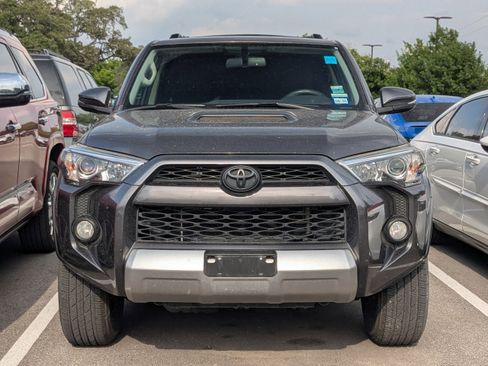 Used 2019 Toyota 4Runner TRD Off-Road Premium AWD/4WD image 2