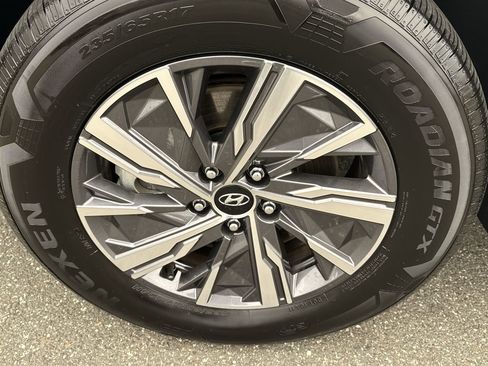 Used 2024 Hyundai Tucson Blue image 10