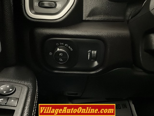 Used 2022 RAM 2500 Lone Star w/ Night Edition AWD/4WD image 25