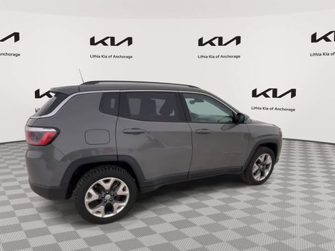 Used 2020 Jeep Compass Limited image 9