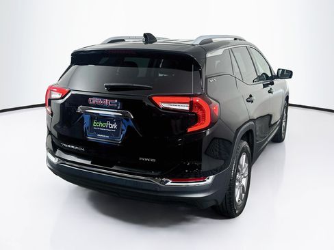 Used 2023 GMC Terrain SLT w/ Infotainment Package II AWD/4WD image 9