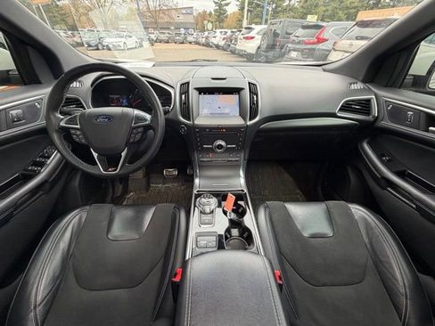 Used 2019 Ford Edge ST w/ Equipment Group 401A AWD/4WD image 13