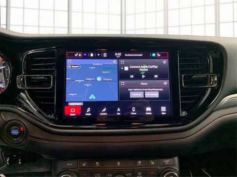 Used 2024 Dodge Durango GT image 13