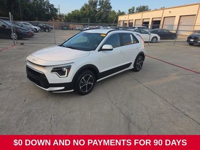 Used 2025 Kia Niro LX