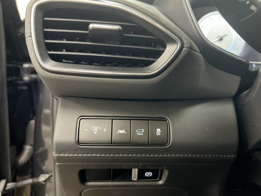 Used 2022 Hyundai Santa Fe Limited AWD/4WD image 19