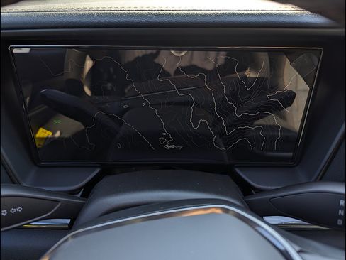 New 2027 GMC Terrain AT4 w/ LPO, Floor Liner Package AWD/4WD image 2