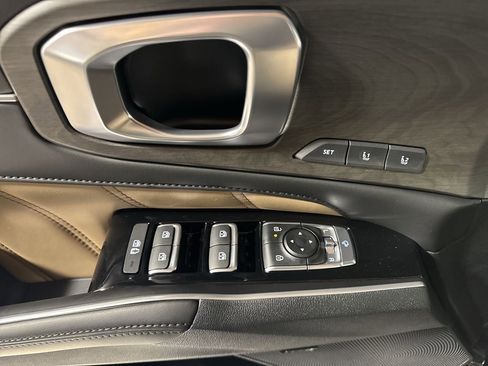 New 2026 Kia Sorento SX Prestige w/ Olive Brown Leather Package image 20