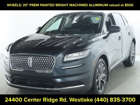 Certified 2021 Lincoln Nautilus Reserve AWD/4WD image 4