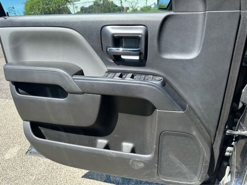 Used 2019 Chevrolet Silverado 1500 W/T w/ WT Convenience Package AWD/4WD image 19