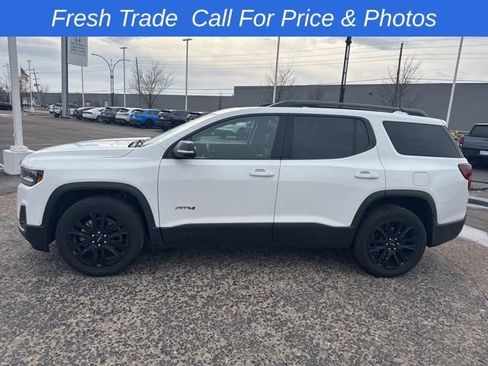 Used 2021 GMC Acadia AT4 image 3