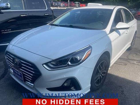 Used 2019 Hyundai Sonata SE w/ Winter Weather Package FWD image 1