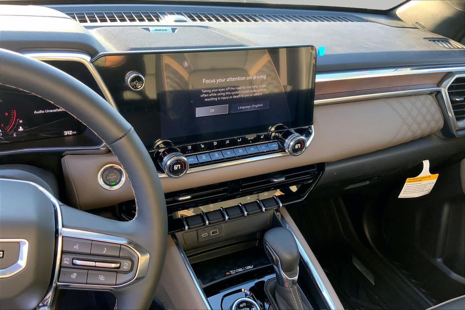 New 2026 GMC Canyon Denali w/ LPO, Denali Black Edition AWD/4WD image 6